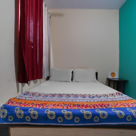 Spot On Komfort Guest House Rudrapur Exterior foto